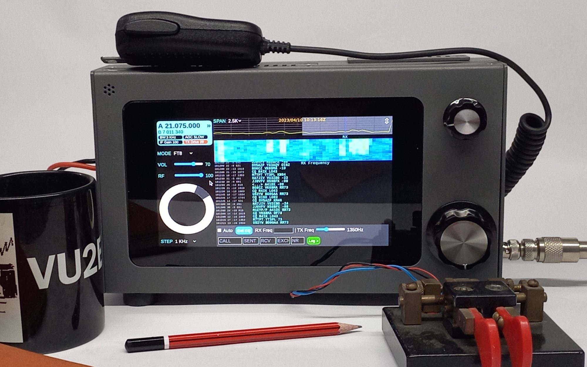 HF SIGNALS